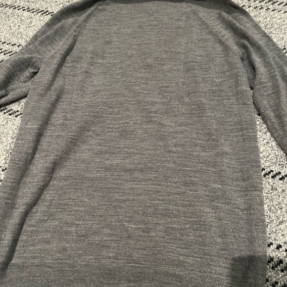 GAP knit sweater - Picture 3 of 4